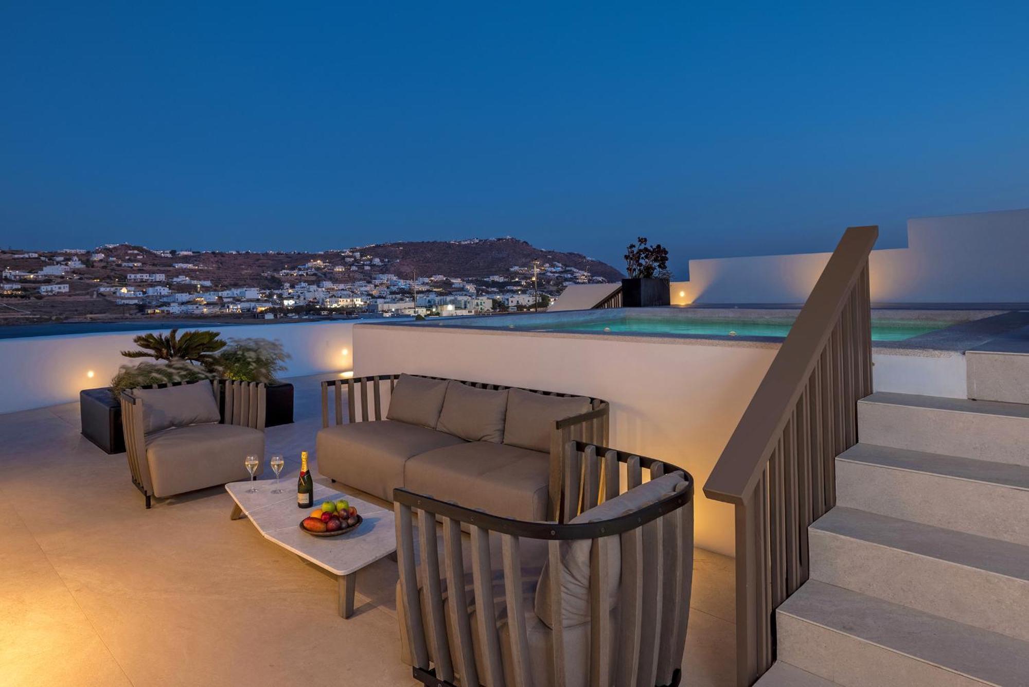 Aeonic Suites And Spa Mykonos Town Экстерьер фото