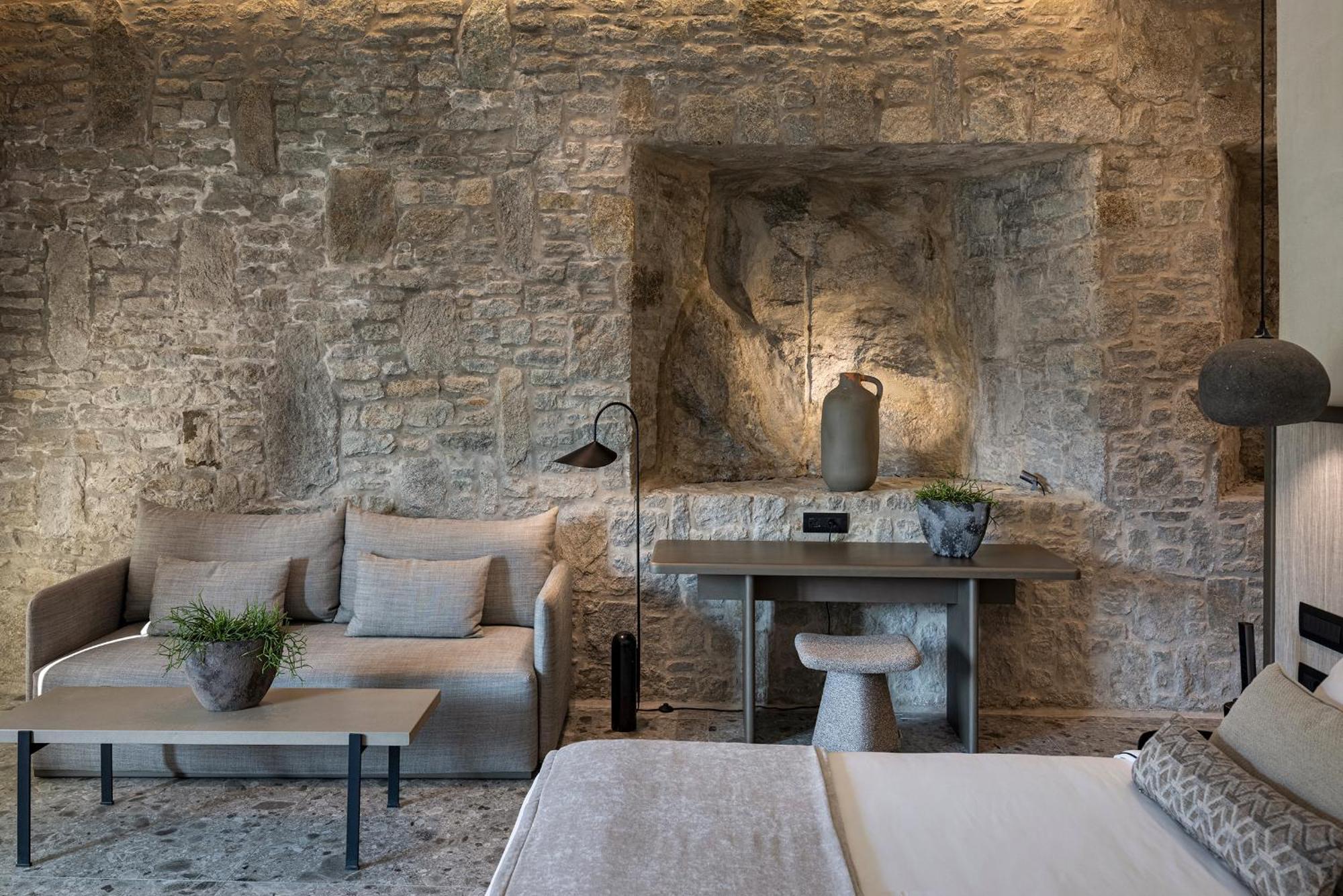 Aeonic Suites And Spa Mykonos Town Экстерьер фото