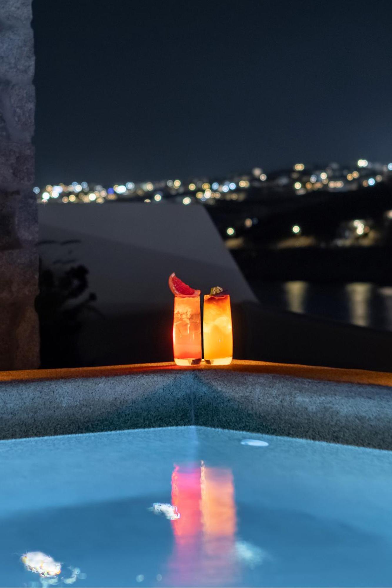 Aeonic Suites And Spa Mykonos Town Экстерьер фото