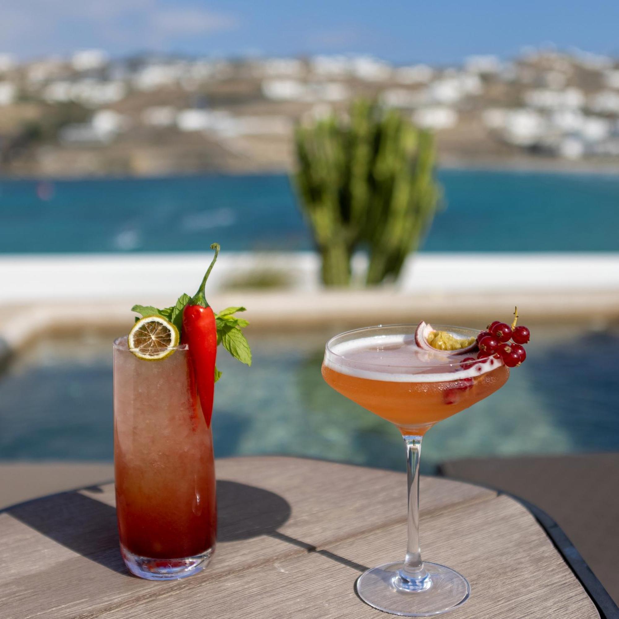 Aeonic Suites And Spa Mykonos Town Экстерьер фото